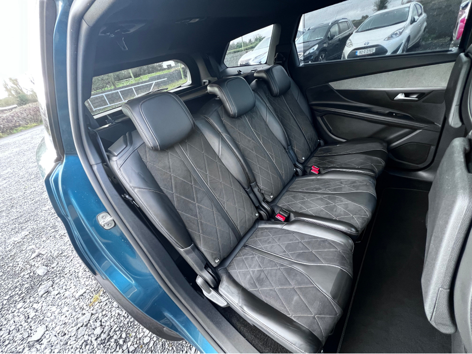 2018 Peugeot 5008 2018 Peugeot 5008 2.0 Blue HDI GT LINE Automatic 7 Seater *PAN ROOF* €26,950