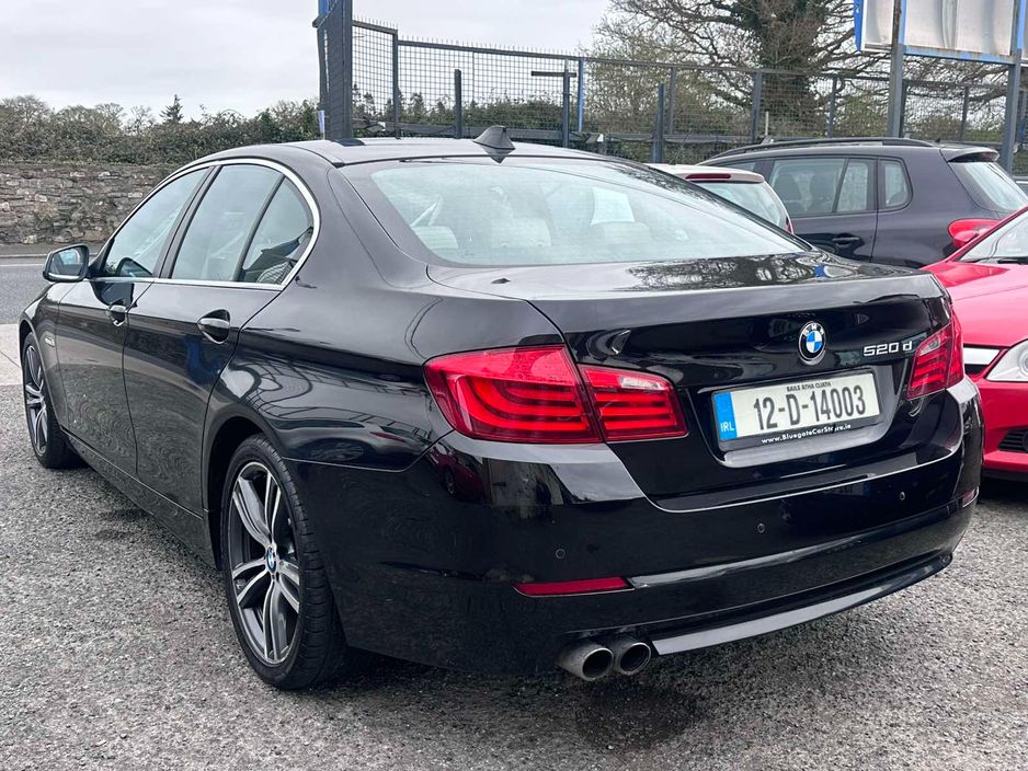 2012 BMW 5 Series - image 4