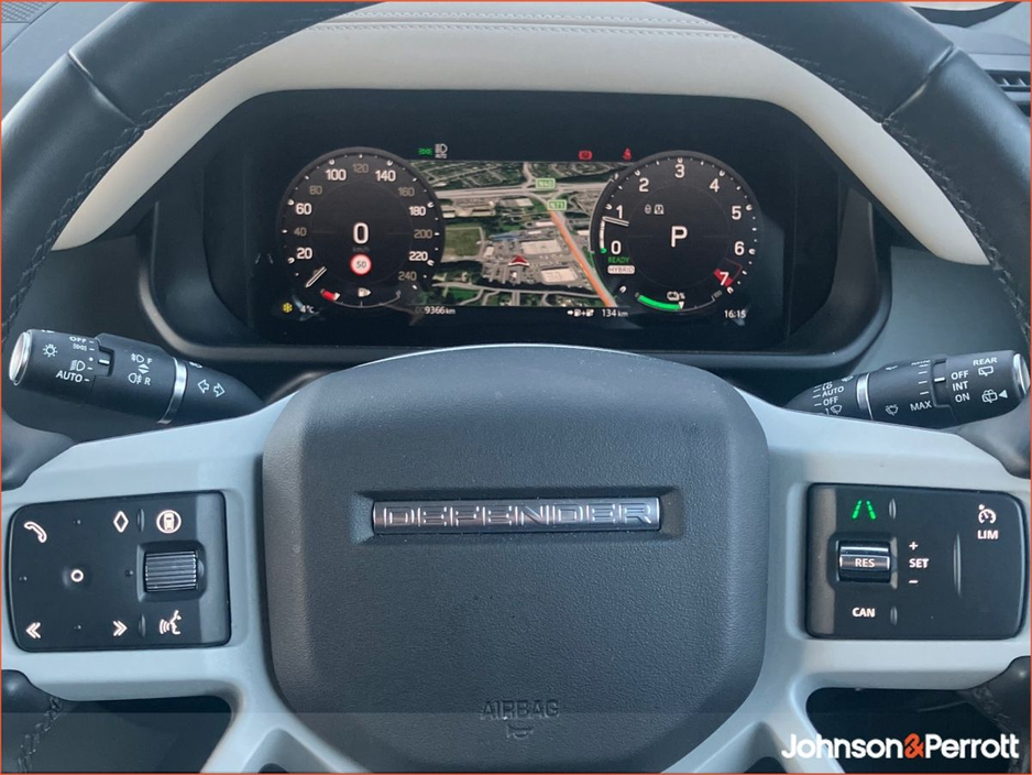 2024 Land Rover Defender 110 2.0 Si4 PHEV S (Land Rover Warranty until 2029) €89,900