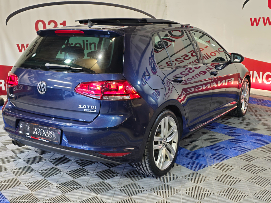 2016 Volkswagen Golf - image 11