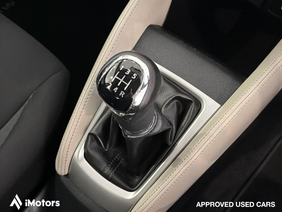 2019 Nissan Micra - image 20