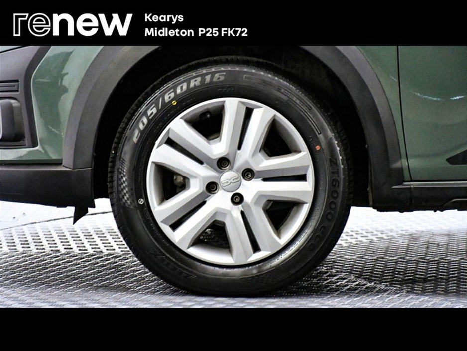 2023 Dacia Sandero Stepway - image 9