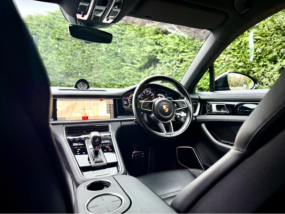 2018 Porsche Panamera 3.0 EHYBRID 4 5DR AUTO €56,950