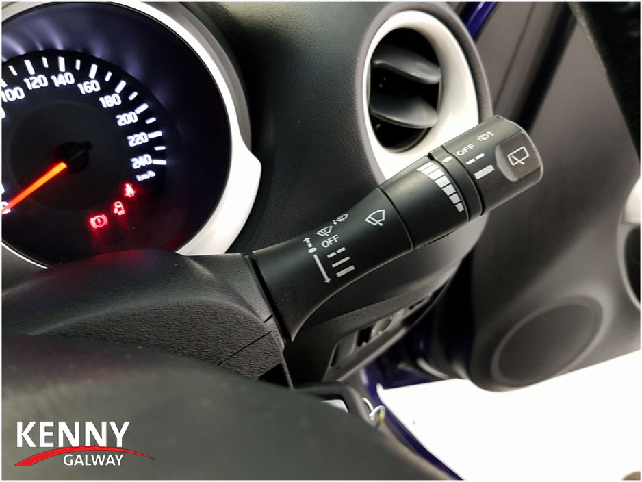 2015 Nissan Juke 1.2 SV WHITE EX PK INT 4DR