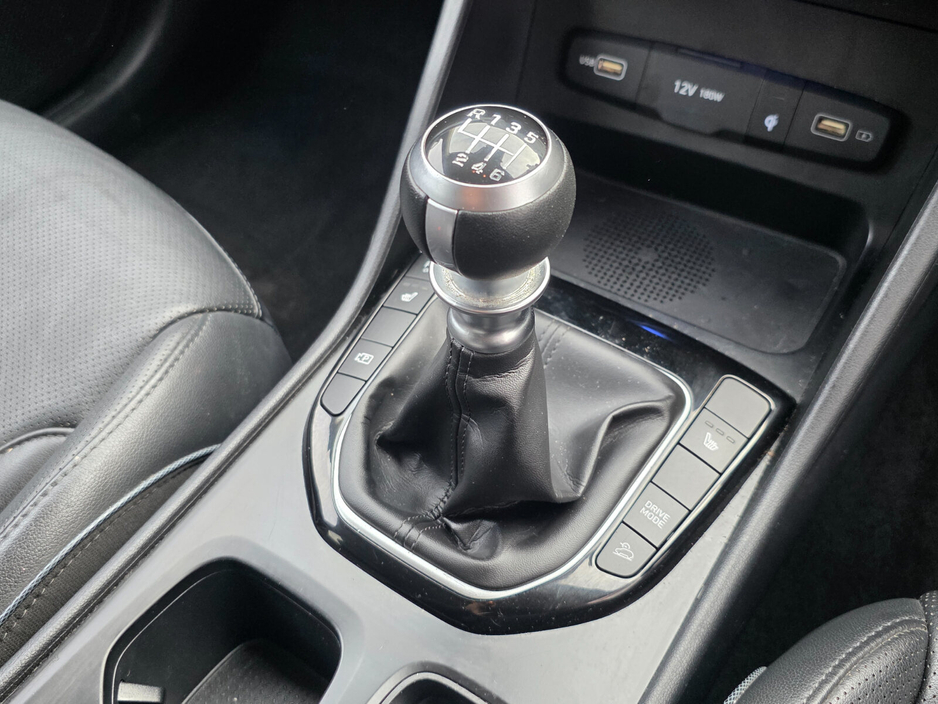 2022 Hyundai Tucson - image 17