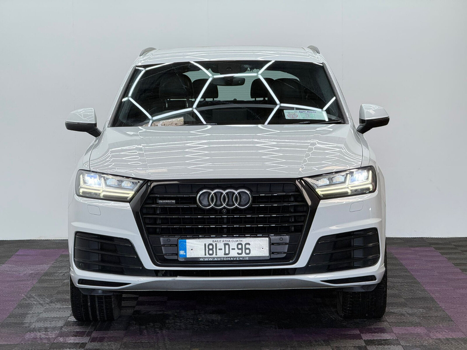 2018 Audi Q7 - image 2
