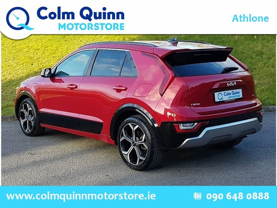 2023 Kia Niro - image 3