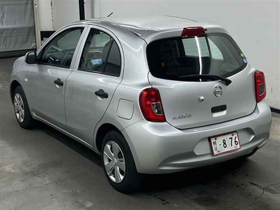 2018 Nissan Micra - image 4