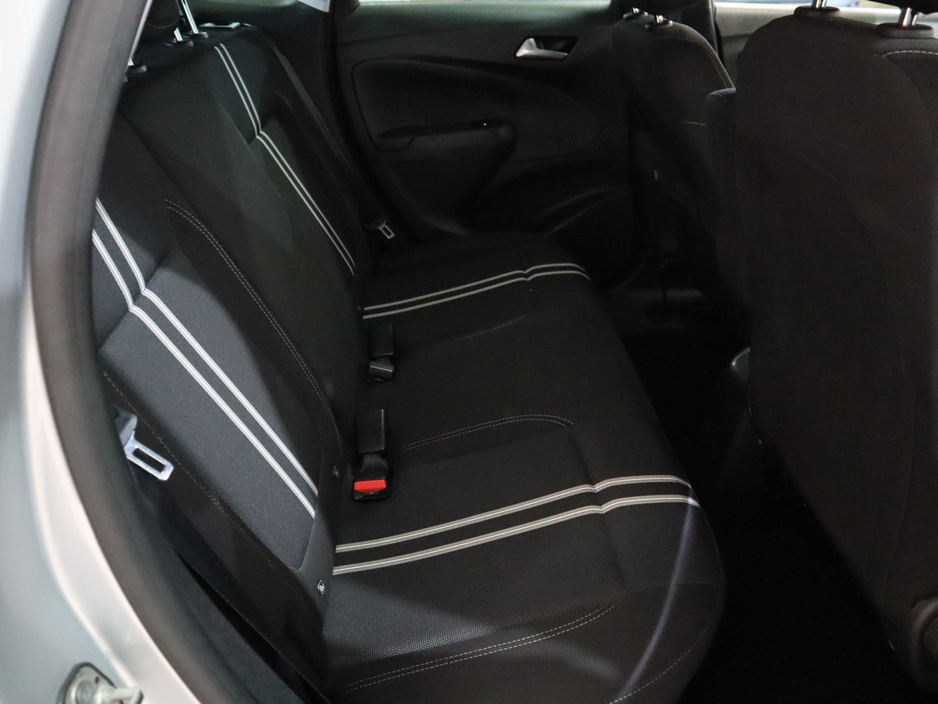 2023 Opel Crossland *6* SPORT 1.2 110PS -PET -PET-6SP 5DR X €16,800