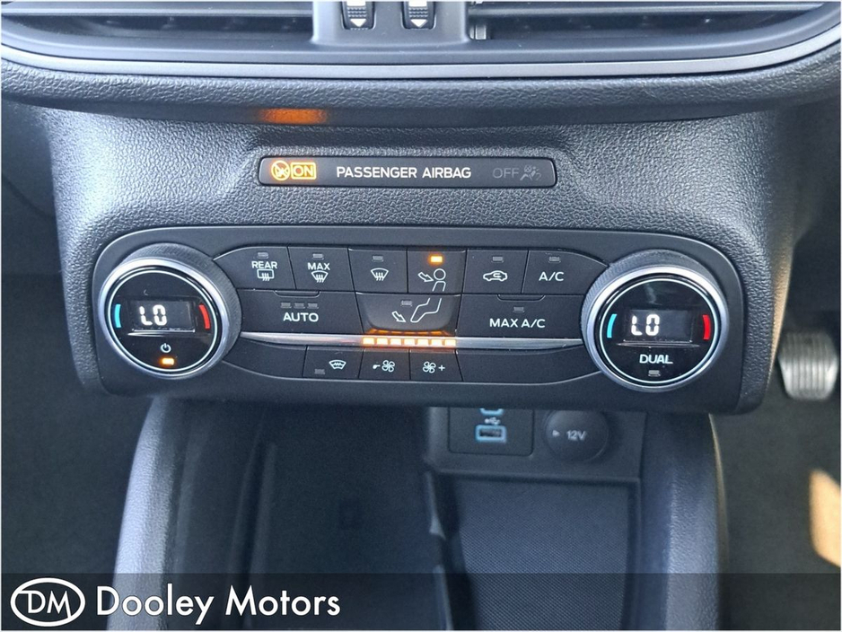 2022 Ford Focus - image 19