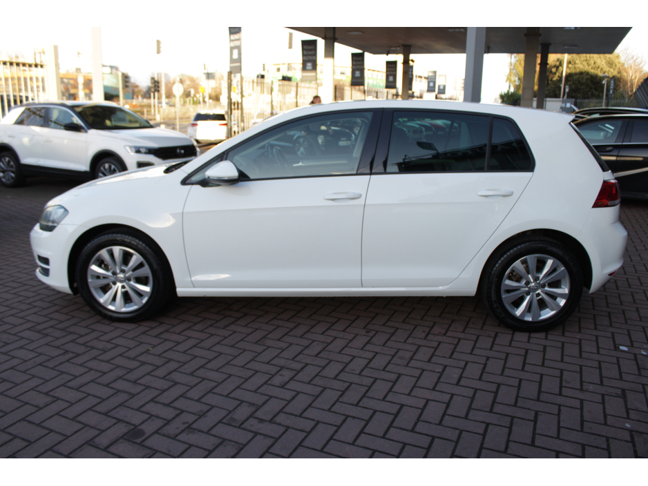 2016 Volkswagen Golf - image 7