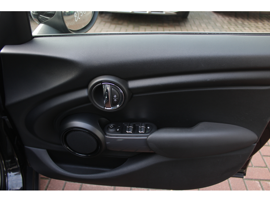 2019 MINI Cooper 1.5 COOPER 5DR HATCHBACK AUTO // 1 OWNER CAR // AS NEW CONDITION THROUGHOUT // BUY WITH CONFIDENCE AA AND SIMI APPROVED DEALER 2025 // FINANCE ARRANGED // €16,950