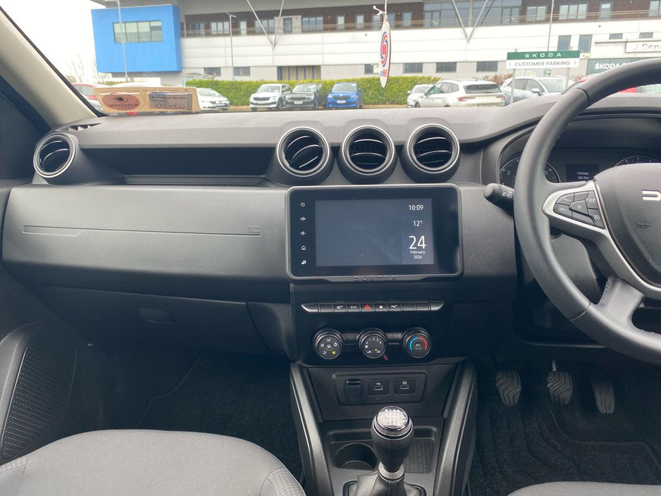 2024 Dacia Duster - image 8