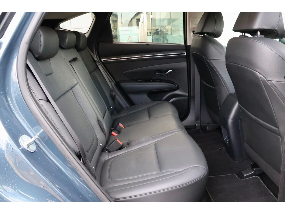 2022 Hyundai Tucson - image 14