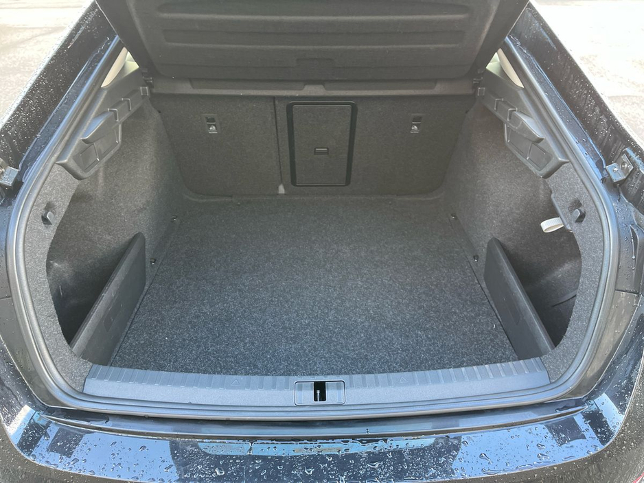 2024 Skoda Octavia - image 9