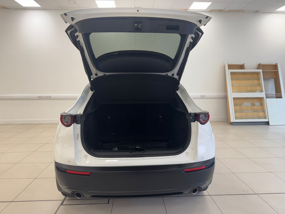 2022 Mazda CX-30 2.0P MHEV 122ps HOMURA €23,500