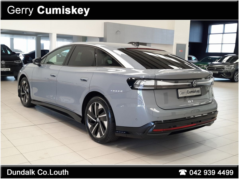 2025 Volkswagen ID.7 - image 5