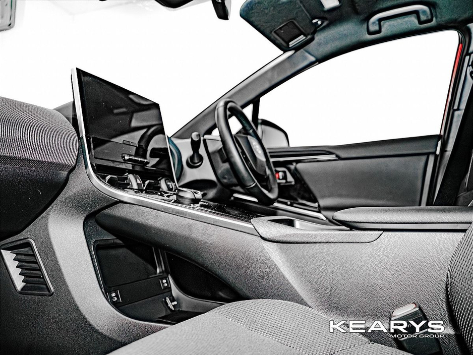 2024 Toyota bZ4X - image 9