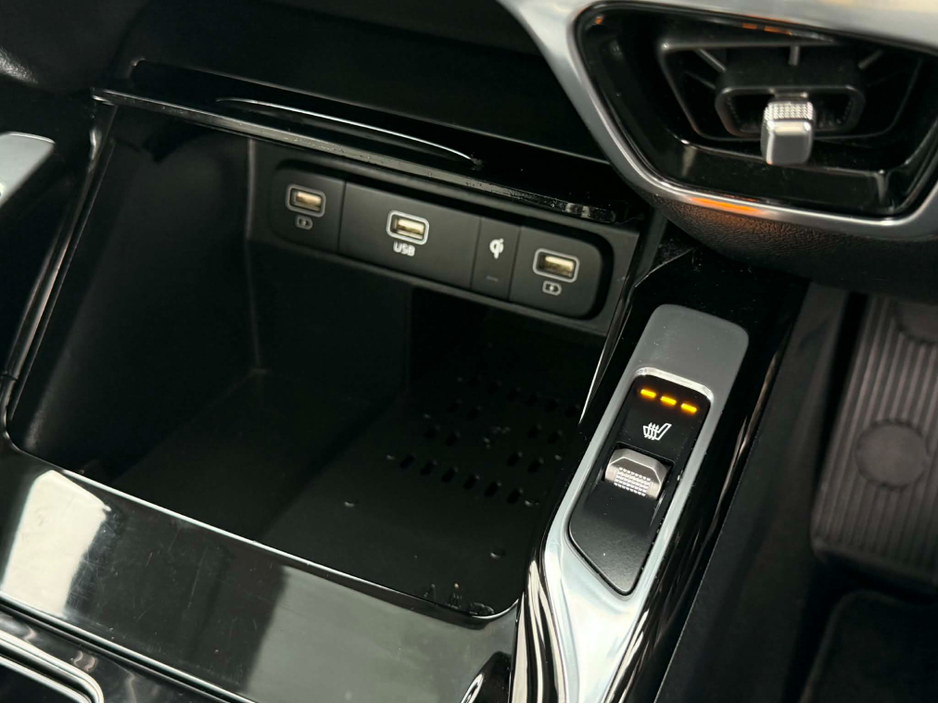 2023 Kia Sorento - image 22