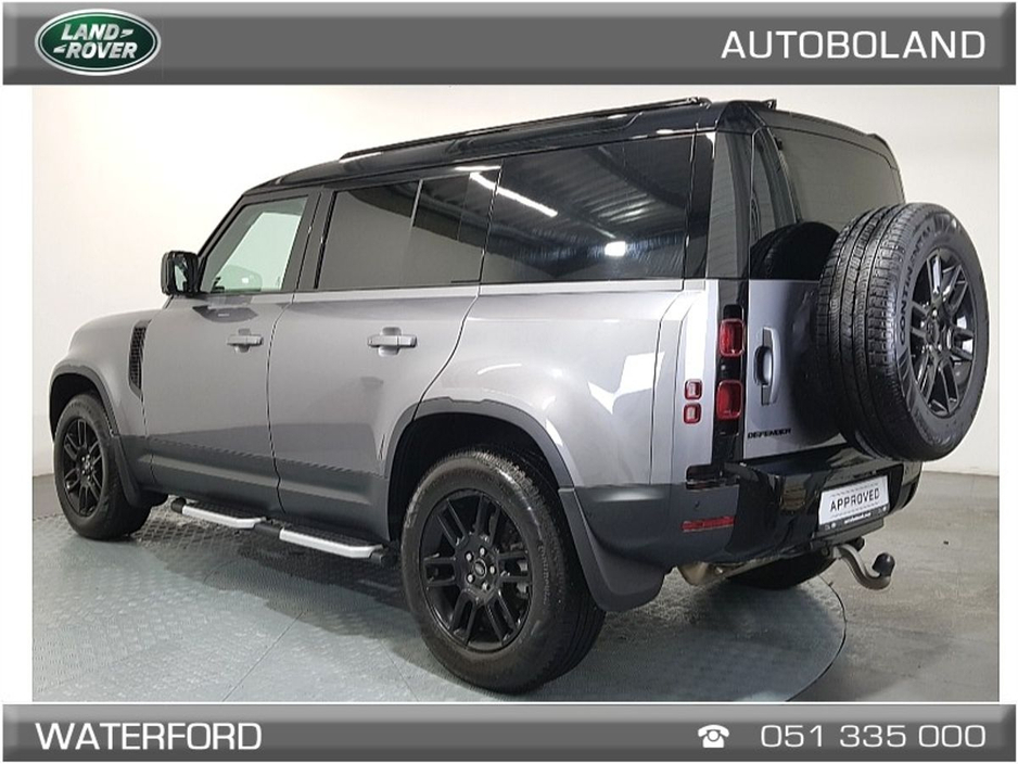 2022 Land Rover Defender - image 2