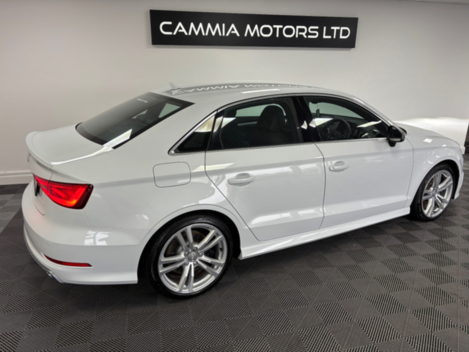 2016 Audi S3 AUDI S3 QUATTRO 300BHP*HALF LEATHER ALCANTARA SEATS*REVERSE CAMERA*BLUETOOTH AUDIO*FINANCE AVAILABLE TRADE INS WELCOME* €22,500