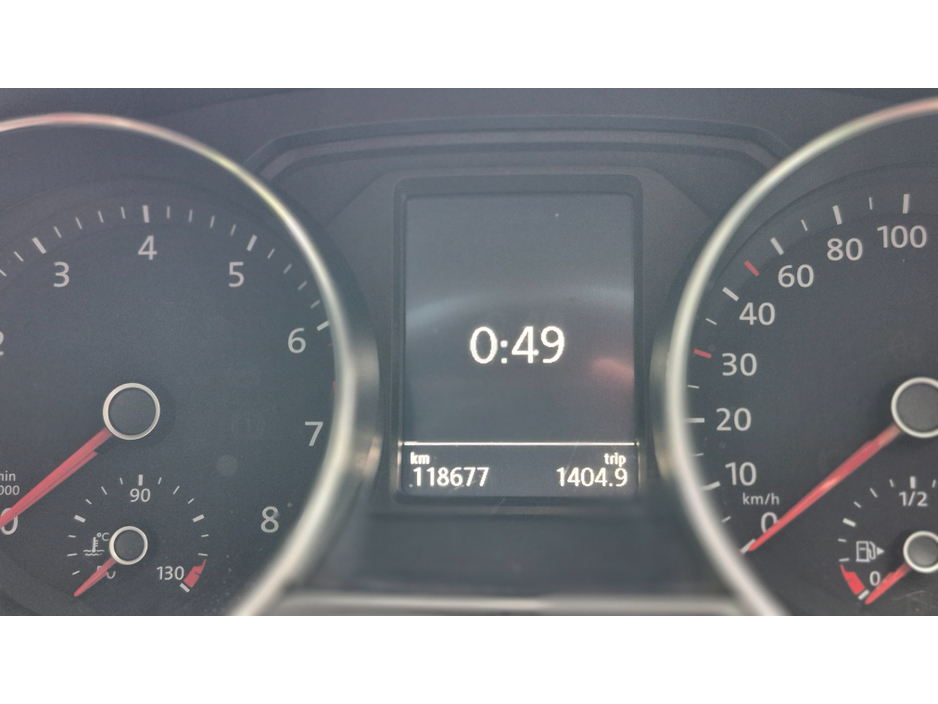 2017 Volkswagen Polo - image 21