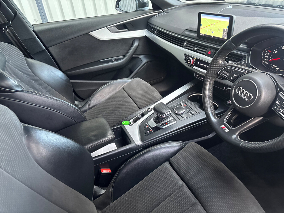 2019 Audi A4 - image 5