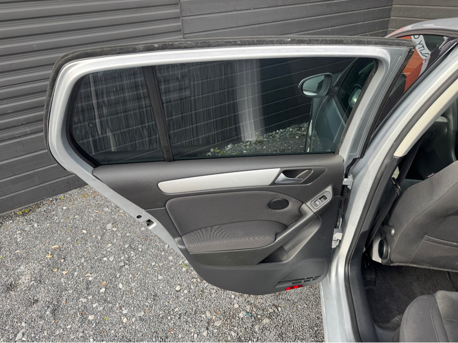 2012 Volkswagen Golf 1.4 TFSI AUTO 5DR €8,995