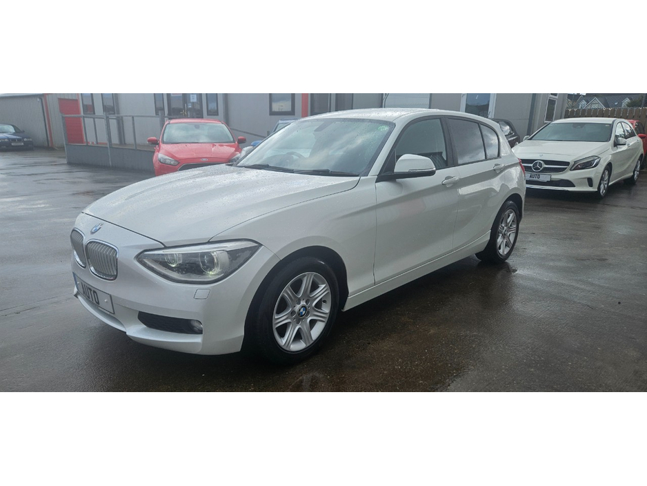 2015 BMW 1 Series - image 8