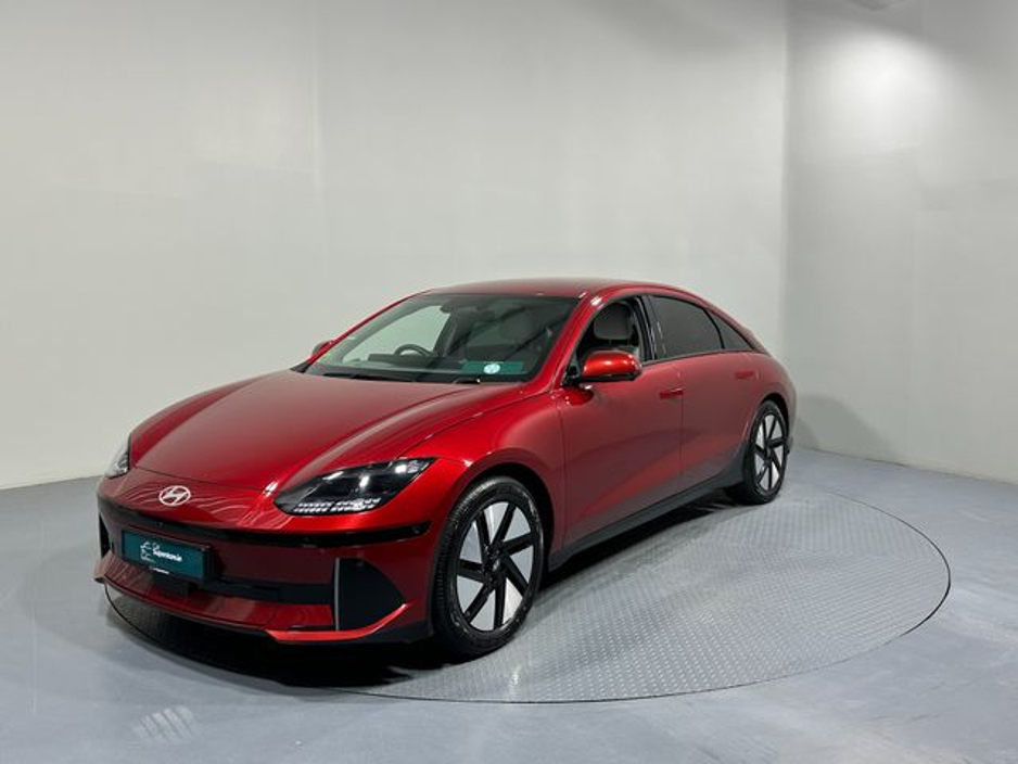 2023 Hyundai Ioniq 6 - image 3