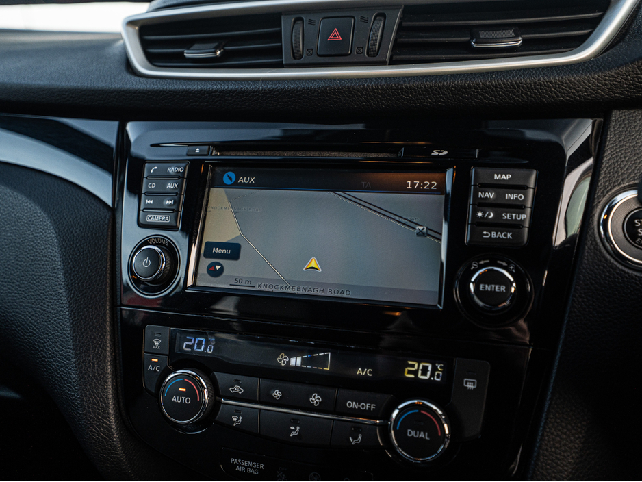 2015 Nissan Qashqai - image 25