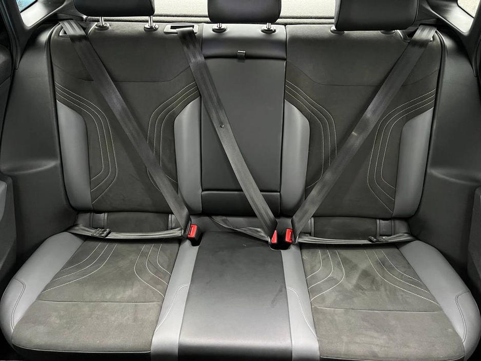 2023 Volkswagen ID.5 PRO LIFE 77KWH // HEATED SEATS // REVERSE CAMERA // DUAL ZONE CLIMATE CONTROL €24,950