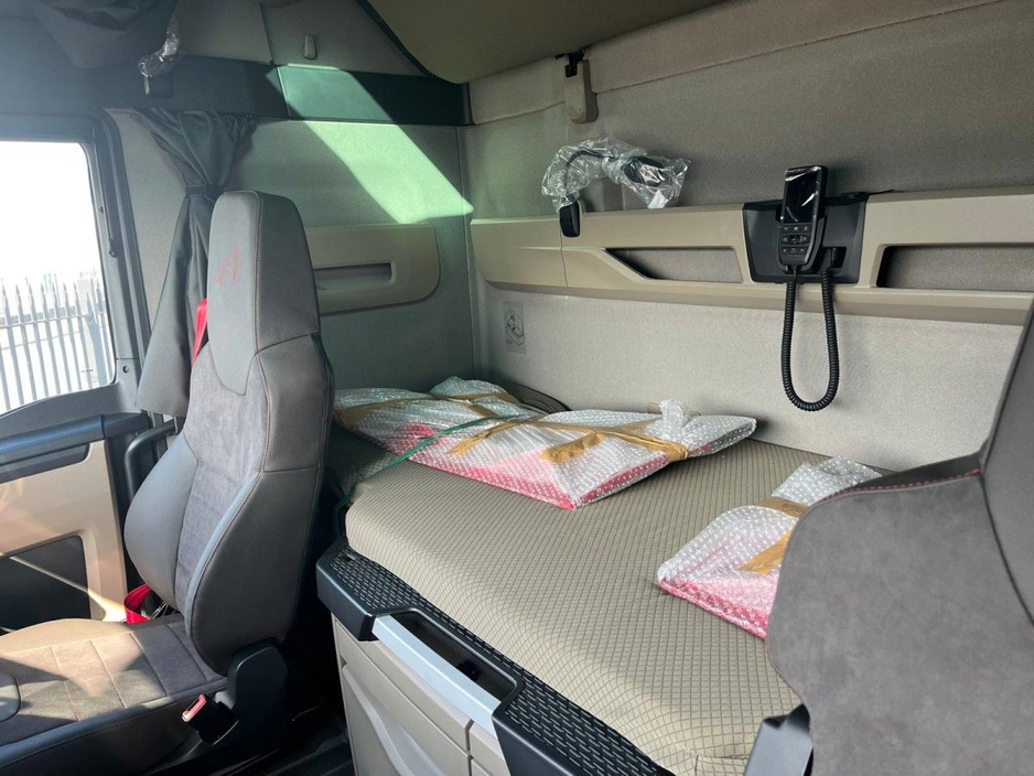 2026 MAN TGX - image 17