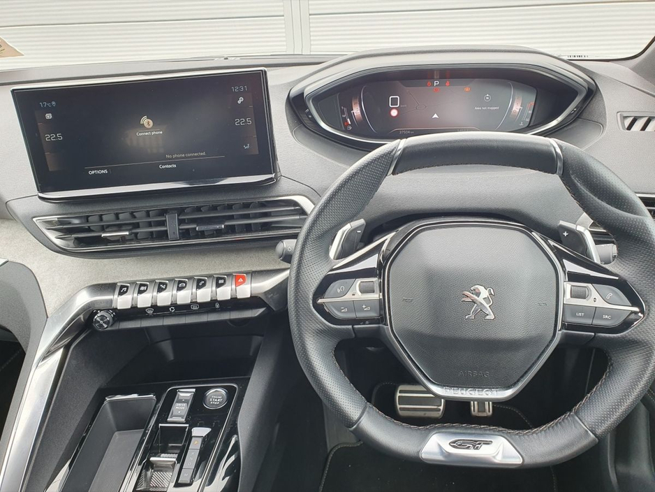 2024 Peugeot 3008 - image 3