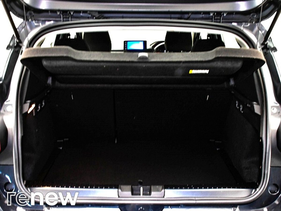 2022 Dacia Sandero Stepway - image 12