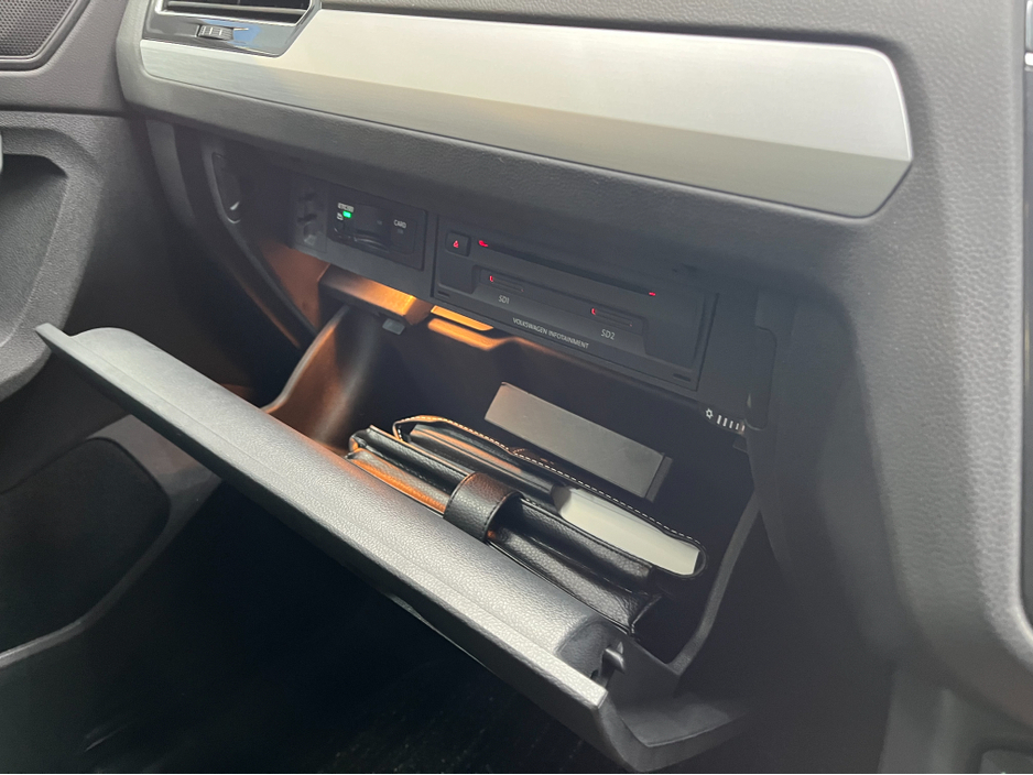 2018 Volkswagen Tiguan - image 20