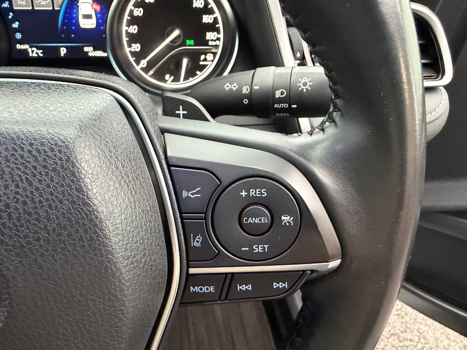2023 Toyota Camry - image 27