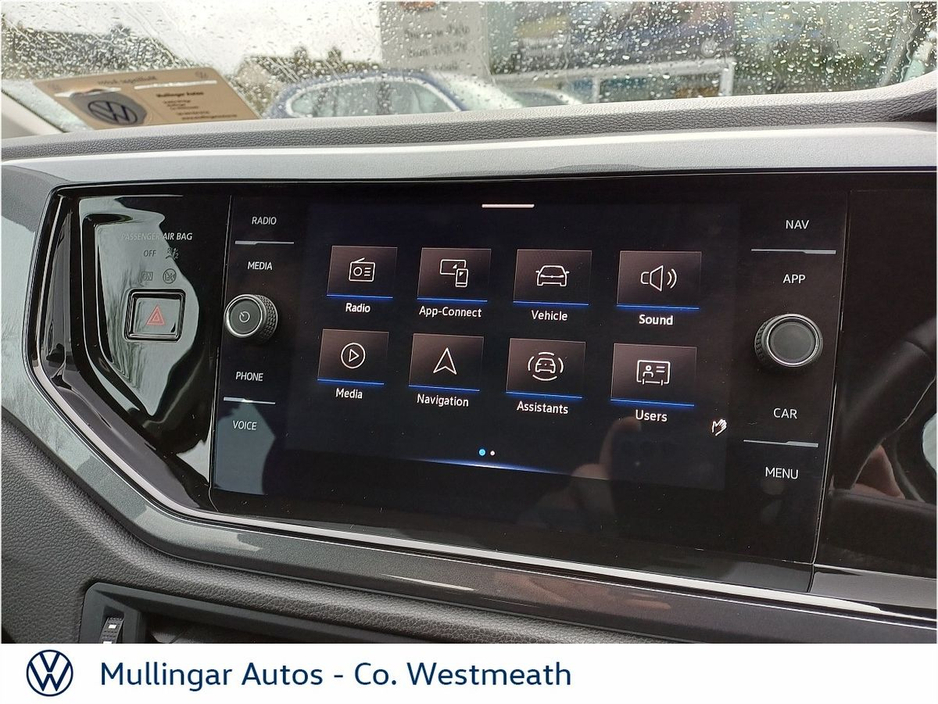 2023 Volkswagen Polo - image 17