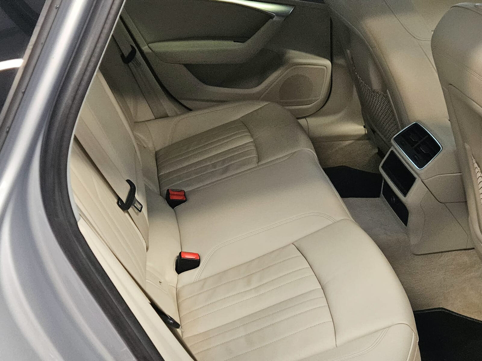2019 Audi A6 - image 6
