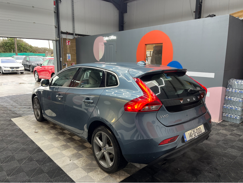 2014 Volvo V40 €10950 2014 VOLVO V40 T4 1.6 AUTOMATIC / CRUISE CONTROL / PARKING AID / ELECTRIC MEMORY & HEATED SEATS €10,950