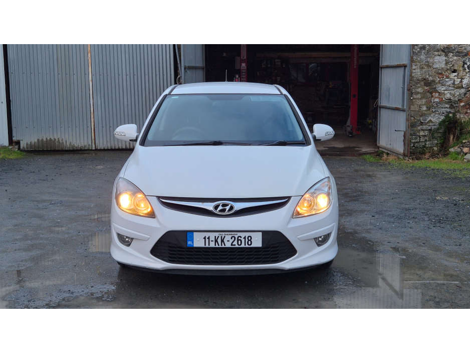 2011 Hyundai i30 Comfort 1.6CRDi 128HP €3,995