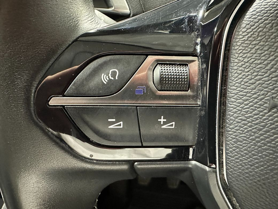 2020 Peugeot 3008 Allure 1.2 Petrol 130 BHP €21,400