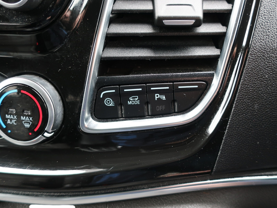 2023 Ford Tourneo - image 21