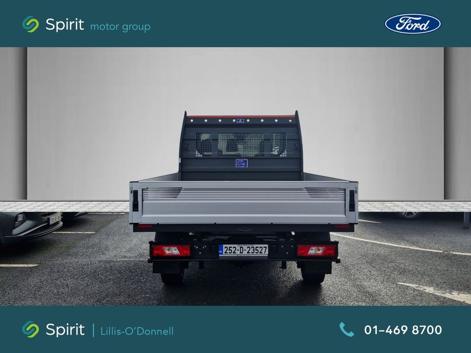 2025 Ford Transit - image 7