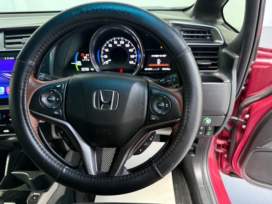 2018 Honda Jazz - image 10
