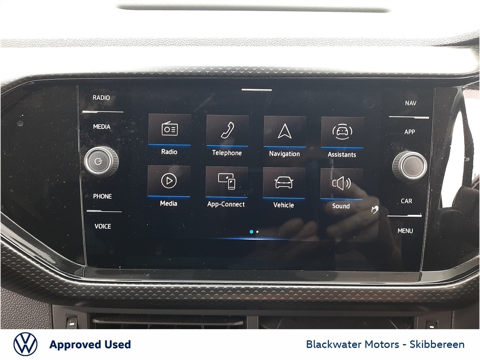 2022 Volkswagen T-Cross - image 15