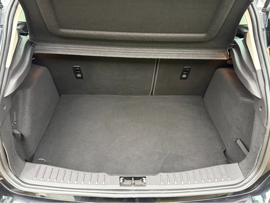 2015 Ford Focus 1.6d, New Nct 05/2027, Timing Belt Replaced, Bluetooth, Parking Sensors, A/C, Alloys, 5 Door, Ideal Family Car, Service & Warranty Included, SIMI Dealer, €8,950