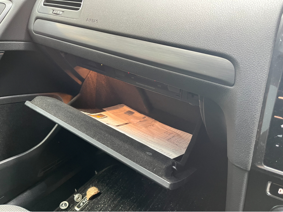 2018 Volkswagen Golf - image 14