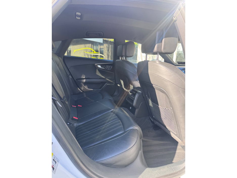 2013 Audi A7 - image 12