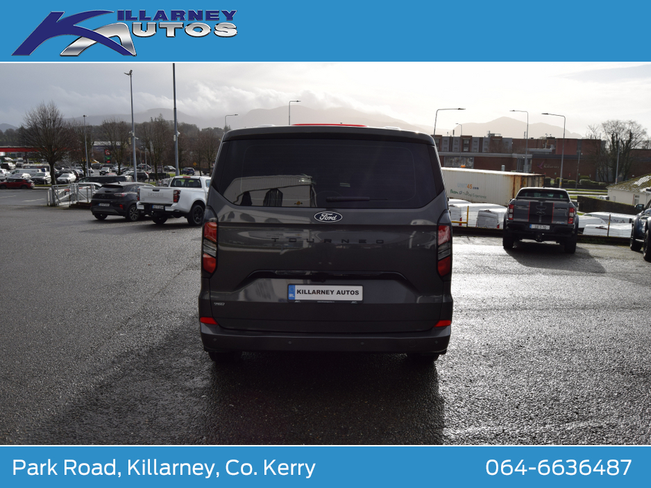 2026 Ford Tourneo Custom 2026 PHEV Tourneo Custom Limited 2.5 Auto